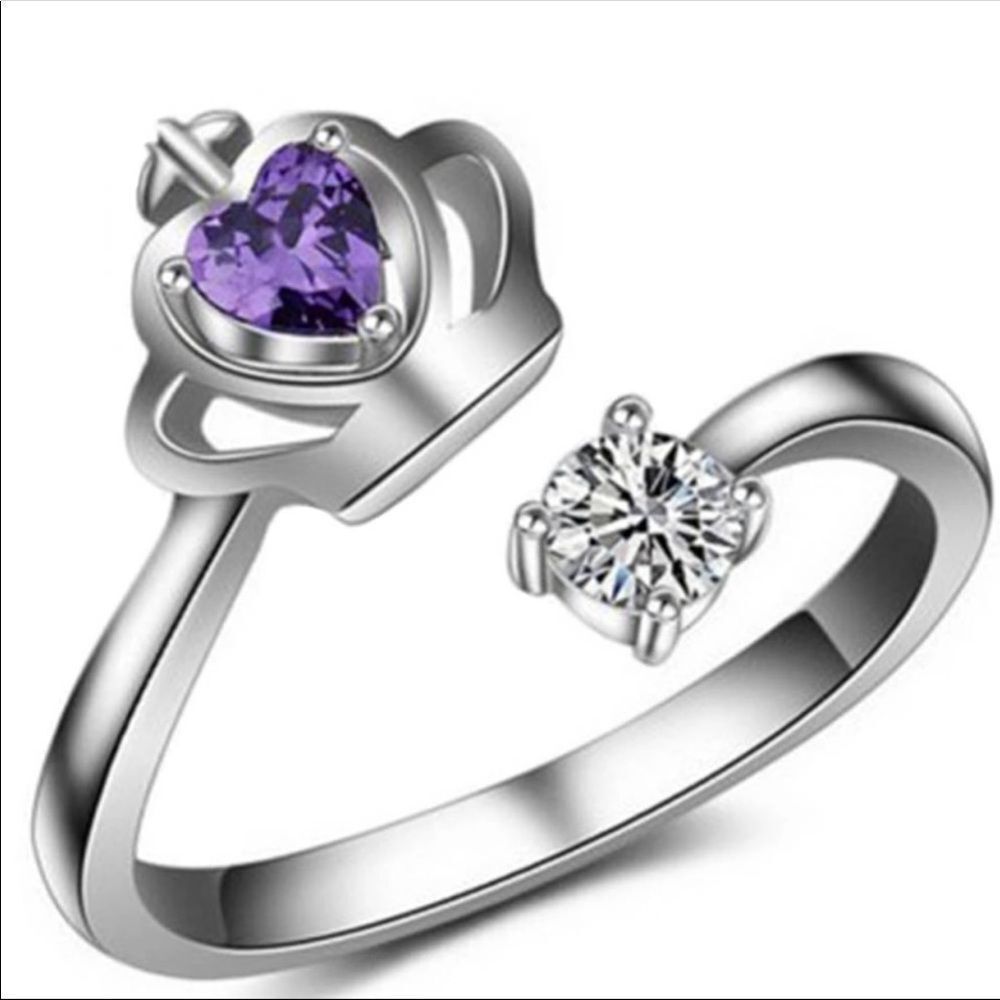 Royal Ring  - Picture 3 of 8